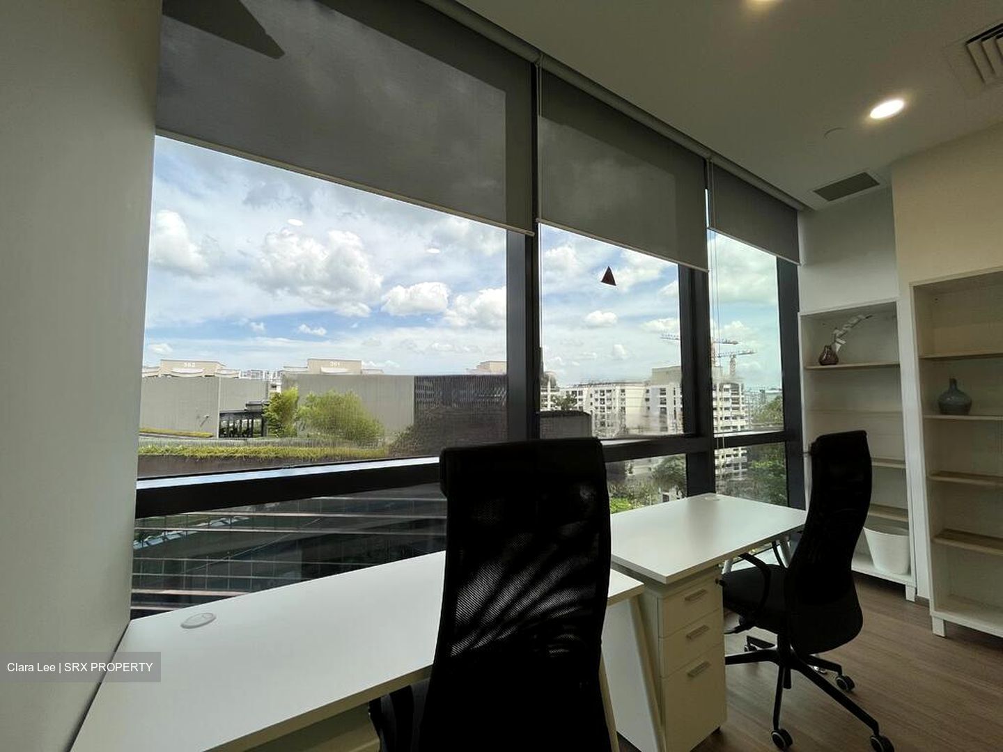 Woods Square (D25), Office #462633381